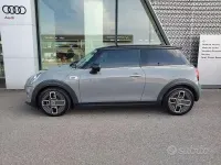 Usata Mini Cooper SE 75 kW (102 CV) 2020 Grigio Utilitaria