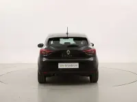 Begagnad Renault Clio V Business 91 HK (66 kW) 2022 Svart Halvkombi