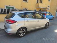 Begagnad Ford C-MAX 120 HK (88 kW) 2017 Grå Minibuss