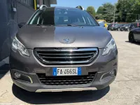 Usata Peugeot 2008 Allure 120 CV (88 kW) 2015 Grigio SUV