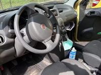 Usata Fiat Panda 69 CV (50 kW) 2011 Giallo Utilitaria
