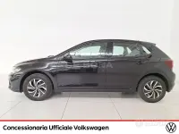 Usata VW Polo Life 95 CV (69 kW) 2025 Nero Utilitaria