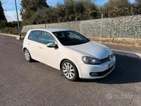 Usata VW Golf VI 122 CV (89 kW) 2010 Bianco Utilitaria