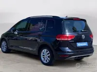 Usata VW Touran Comfortline 116 CV (85 kW) 2017 Nero Monovolume