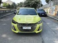 Usata Peugeot 208 GT 101 CV (74 kW) 2024 Verde Utilitaria