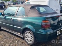 Usata VW Golf Cabriolet Trendline 75 CV (55 kW) 1998 Verde Cabrio