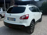 Usata Nissan Qashqai Tekna 131 CV (96 kW) 2012 Bianco SUV