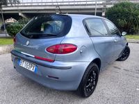 usata Alfa Romeo 147 1.9jtd full optional 2002