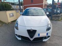 Second-hand Alfa Romeo Giulietta Super 120 CP (88 kW) 2018 Alb Hatchback