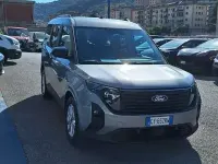 Usata Ford Tourneo Courier 125 CV (91 kW) 2025 Argento Monovolume