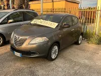 Usata Lancia Ypsilon Gold 69 CV (50 kW) 2014 Marrone Utilitaria