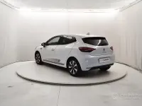 Usata Renault Clio V 140 CV (102 kW) 2021 Bianco Berlina