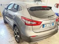Usata Nissan Qashqai Tekna+ 140 CV (102 kW) 2020 Grigio metallizzato SUV