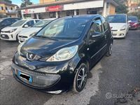 Usata Peugeot 107 68 CV (50 kW) 2006 Nero Utilitaria