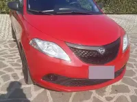 Usata Lancia Ypsilon 69 CV (50 kW) 2018 Rosso Utilitaria
