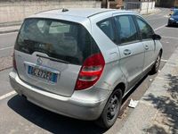 Usata Mercedes A180 Elegance 109 CV (80 kW) 2006 Grigio Berlina