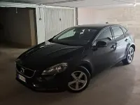 Usata Volvo V40 120 CV (88 kW) 2018 Nero Berlina