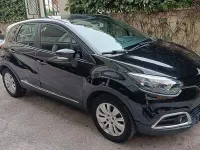 Usata Renault Captur 110 CV (80 kW) 2015 Nero SUV