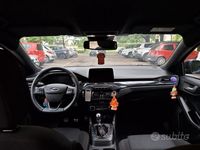 Usata Ford Focus 125 CV (91 kW) 2020 Nero Berlina
