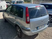 Usata Ford Fusion 68 CV (50 kW) 2007 Blu Utilitaria