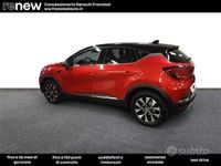 Usata Renault Captur Intens 91 CV (66 kW) 2022 Rosso SUV