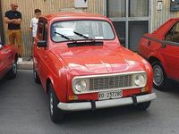 Usata Renault R4 33 CV (24 kW) 1987 Rosso Utilitaria