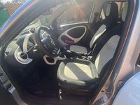 Usata Smart ForFour Passion 71 CV (52 kW) 2016 Bianco Utilitaria