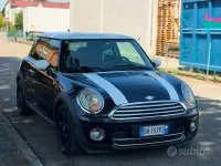 Usata Mini Cooper D 109 CV (80 kW) 2007 Nero Utilitaria