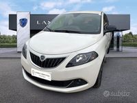 Usata Lancia Ypsilon 70 CV (51 kW) 2024 Bianco Utilitaria