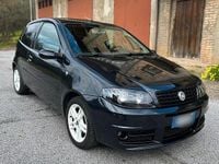 Usata Fiat Punto 70 CV (51 kW) 2005 Nero Utilitaria