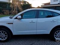 Usata Jaguar E-Pace R-Dynamic 160 CV (117 kW) 2019 Bianco SUV