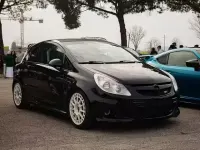 Usata Opel Corsa 69 CV (50 kW) 2007 Nero Utilitaria