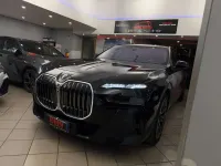 Usata BMW 740 M Sport 286 CV (210 kW) 2025 Blu/azzurro Berlina