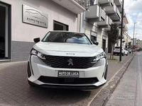 Usata Peugeot 3008 Allure 130 CV (95 kW) 2023 Bianco Monovolume
