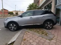 Usata Peugeot 3008 Allure 131 CV (96 kW) 2023 Grigio SUV