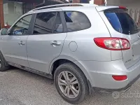 Usata Hyundai Santa Fe 197 CV (144 kW) 2011 Grigio SUV