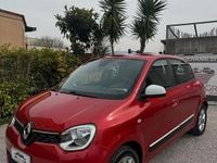 Usata Renault Twingo SE 69 CV (50 kW) 2015 Rosso Utilitaria