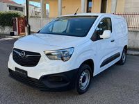 Usata Opel Combo Edition 102 CV (75 kW) 2021 Bianco Monovolume