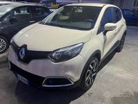 Usata Renault Captur 90 CV (66 kW) 2013 Giallo SUV