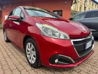 Usata Peugeot 208 Active 68 CV (50 kW) 2017 Bordeaux Utilitaria