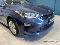 Usata Kia Ceed Sportswagon 115 CV (84 kW) 2019 Blu Station wagon
