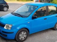 Usata Fiat Panda 68 CV (50 kW) 2006 Blu Utilitaria