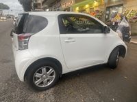 usata Toyota iQ 1.0 High