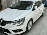 Usata Renault Mégane IV Intens 110 CV (80 kW) 2018 Bianco Berlina
