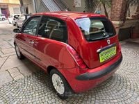 Usata Lancia Ypsilon 70 CV (51 kW) 2004 Rosso Utilitaria