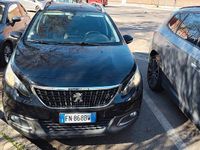 Usata Peugeot 2008 100 CV (73 kW) 2018 Nero SUV