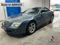 Usata Mercedes SL500 306 CV (225 kW) 2001 Blu Cabrio