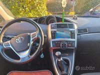 Gebraucht Toyota Verso 132 PS (97 kW) 2016 Schwarz Van / Kleinbus
