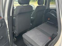 Usata Opel Meriva Cosmo 90 CV (66 kW) 2007 Grigio Monovolume
