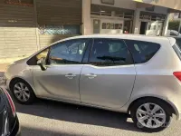 Usata Opel Meriva 95 CV (69 kW) 2011 Grigio Monovolume